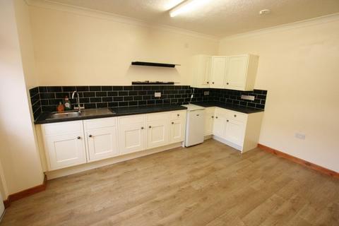 2 bedroom semi-detached house to rent, Llangefni, Isle of Anglesey