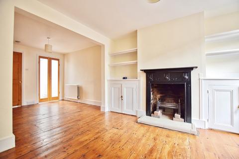 2 bedroom cottage to rent, Latimer Road, Teddington