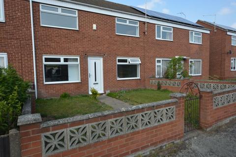 2 bedroom terraced house to rent, Kent Close, Worksop