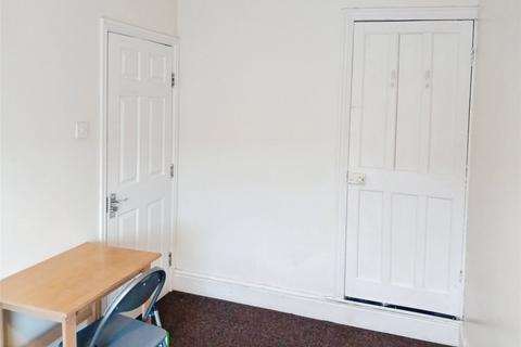 1 bedroom in a house share to rent, Terry Road, Stoke, Coventry, West Midlands, CV1