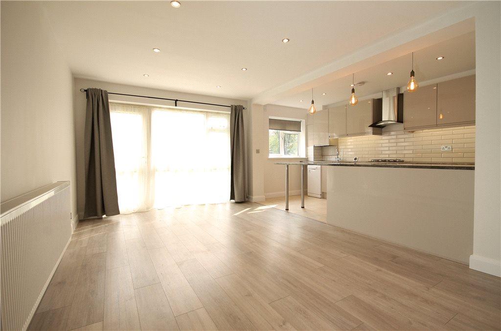 Kitchen/Reception