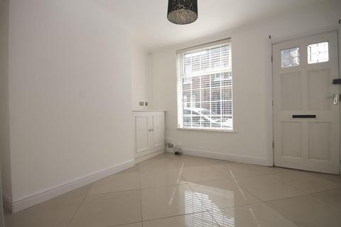 1 bedroom terraced house to rent, Stanley Road, Knutsford