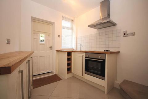 1 bedroom terraced house to rent, Stanley Road, Knutsford