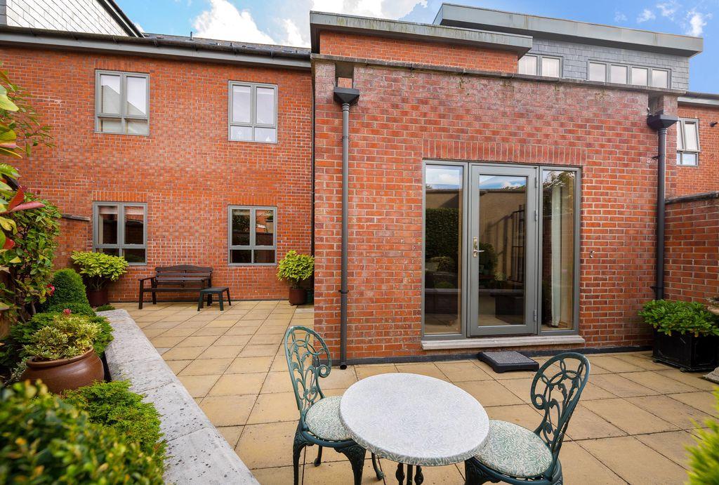External sun terrace