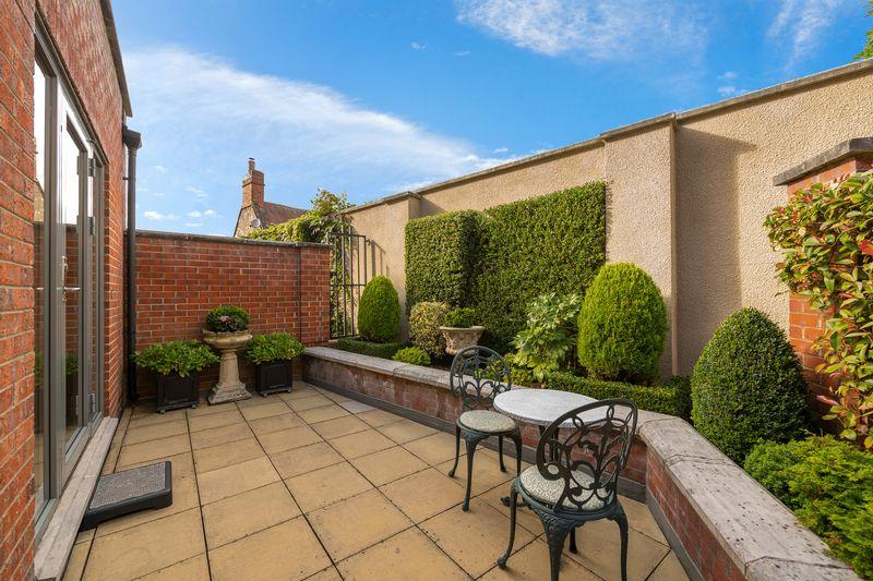 External sun terrace