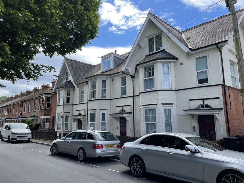 1 bedroom apartment to rent