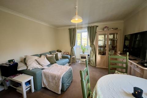 undefined, Freemans Close, Hungerford