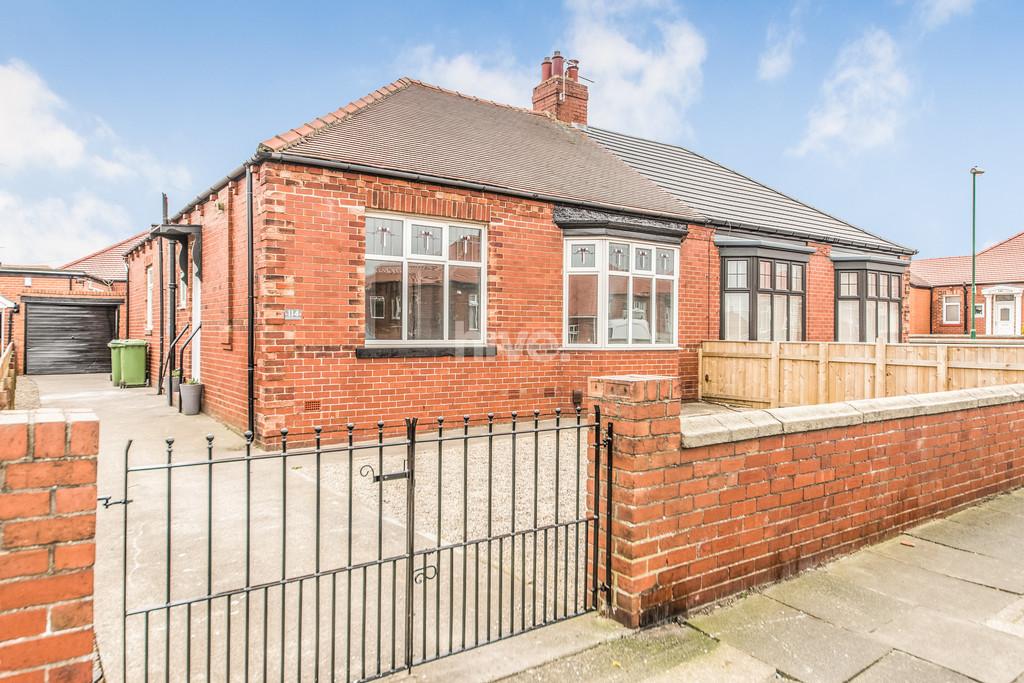 Grosvenor Road, South Shields 2 bed semidetached bungalow £210,000