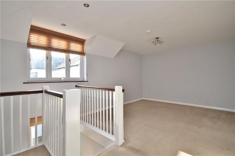 1 bedroom apartment to rent, Broadway, Knaphill, Woking, Surrey, GU21