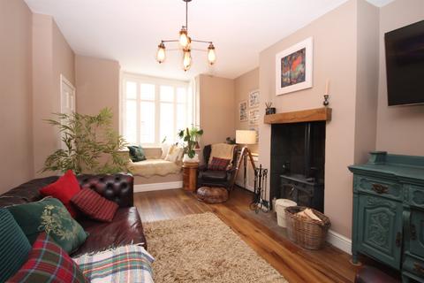 3 bedroom end of terrace house for sale, Cranford Avenue, Knutsford