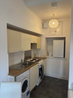 2 bedroom flat to rent, 73d Charlotte Street, Aberdeen, AB25 1LY