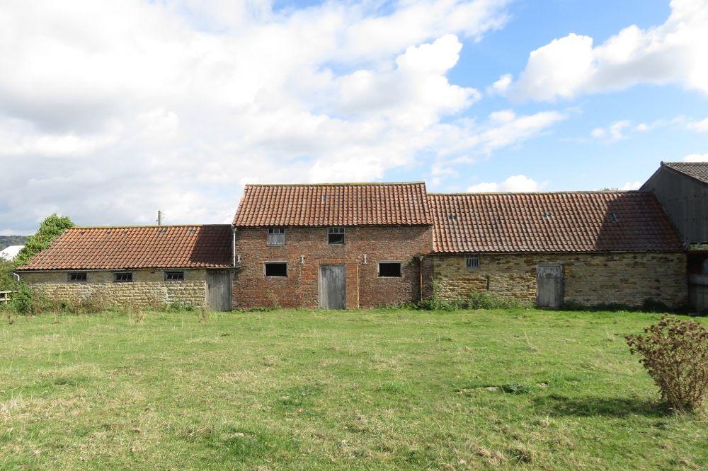 Lodge Barn Farm, Barton le Willows YO60 7PD 4 bed barn