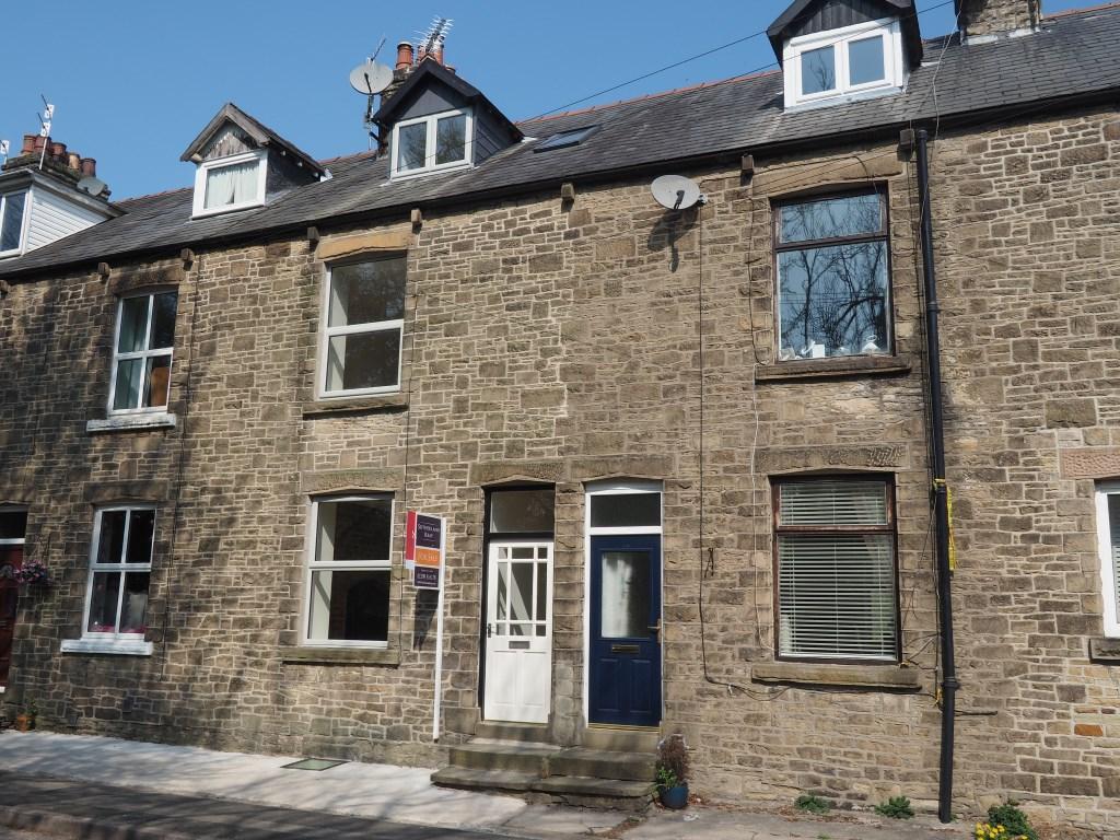 Macclesfield Road, Whaley Bridge, High Peak, Derbyshire, SK23 7DG 3 bed