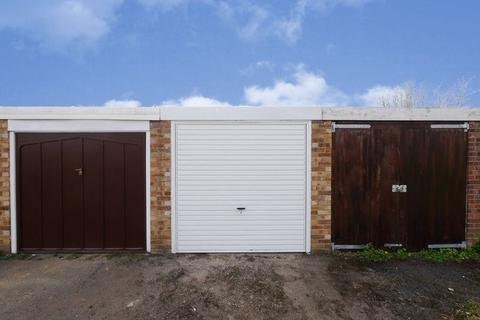 Search Garages To Rent In South Oxfordshire Onthemarket