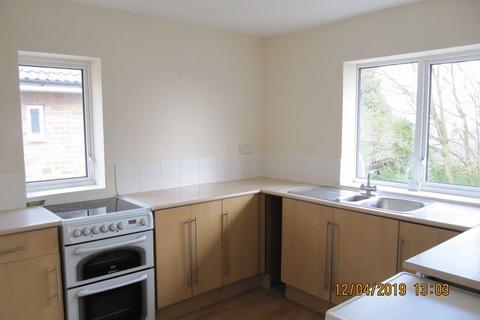 2 bedroom flat to rent, Jockey Fields, Dudley