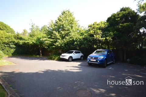 2 bedroom flat to rent, Wellesley House, 55 Wellington Road, Bournemouth