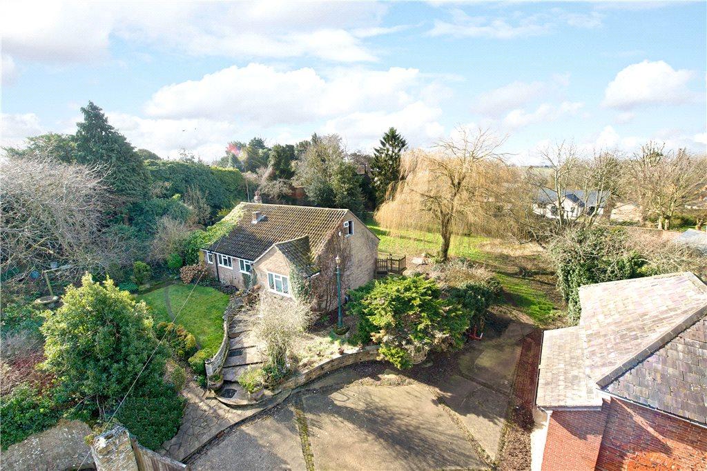 High Street, Brixworth, Northamptonshire, NN6 3 bed bungalow £550,000