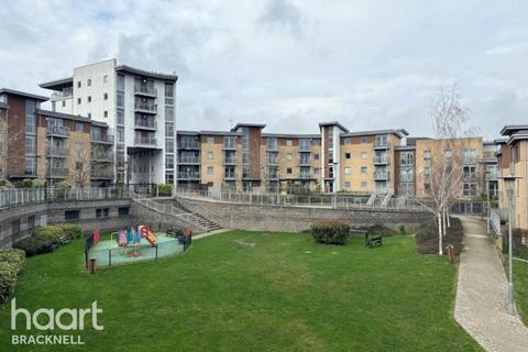 2 bedroom apartment to rent, Kelvin Gate, Bracknell