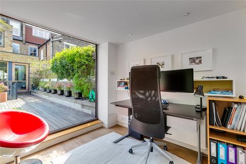 6 bedroom terraced house to rent, Atalanta Street, Fulham, London