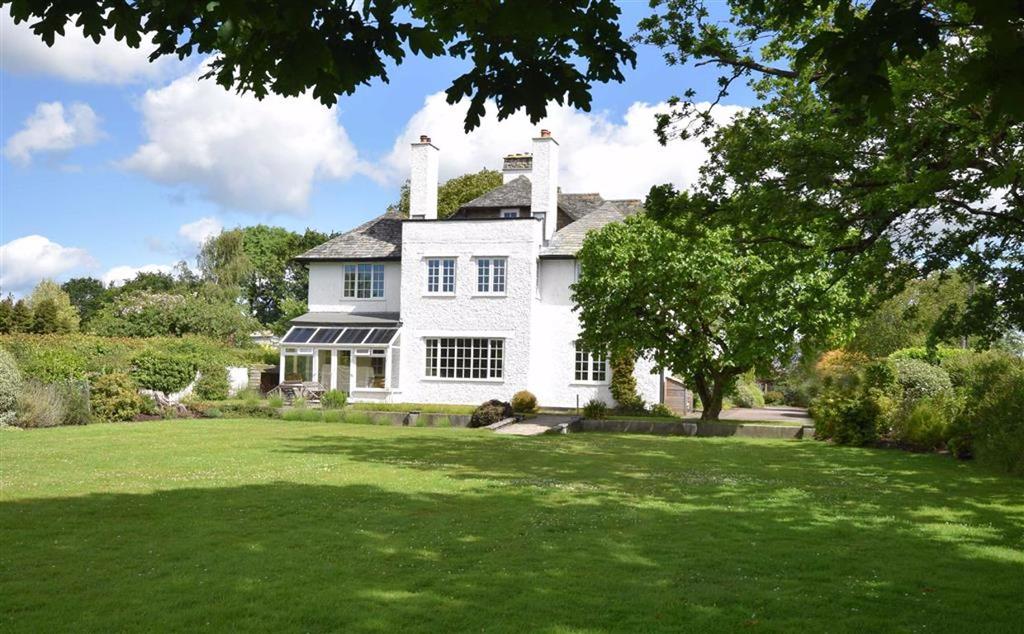 Whitford Road, Kilmington, Axminster, Devon, EX13 5 bed detached house