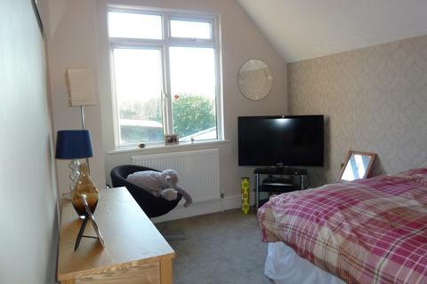 2 bedroom flat to rent, Coleshill House, Sutton Coldfield B72