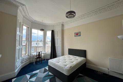 4 bedroom apartment to rent, Mayfield Road, Edinburgh, Midlothian