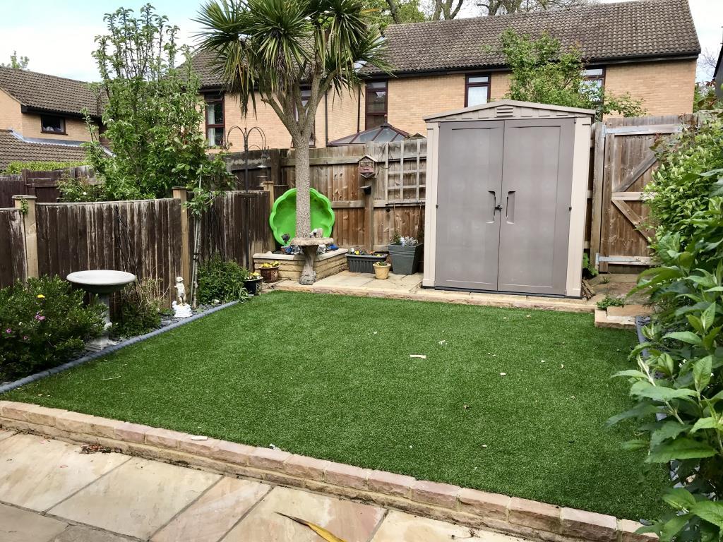 Inkerman Road, Woking, GU21 3 bed house £340,000