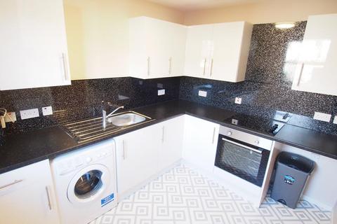 2 bedroom flat to rent, Roslin Place, Aberdeen, AB24