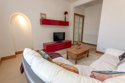 1 bedroom flat to rent, Wallfield Crescent, Second Floor, AB25
