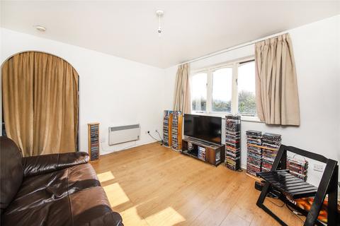Studio to rent, Glenville Grove, Deptford, London, SE8