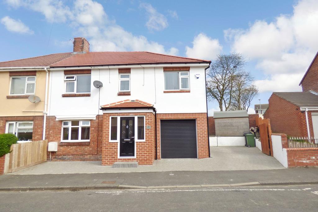 Millfield North, Bedlington, Northumberland, NE22 5EH 4 bed semi