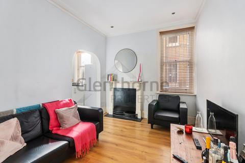 3 bedroom apartment to rent, Rushcroft Road, Brixton, London SW2