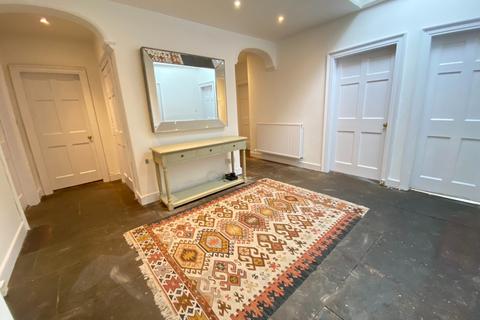 undefined, Leopold Place, New Town, Edinburgh, EH7