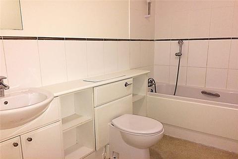 2 bedroom apartment to rent, Crown Heights, Alencon Link, Basingstoke, Hampshire, RG21