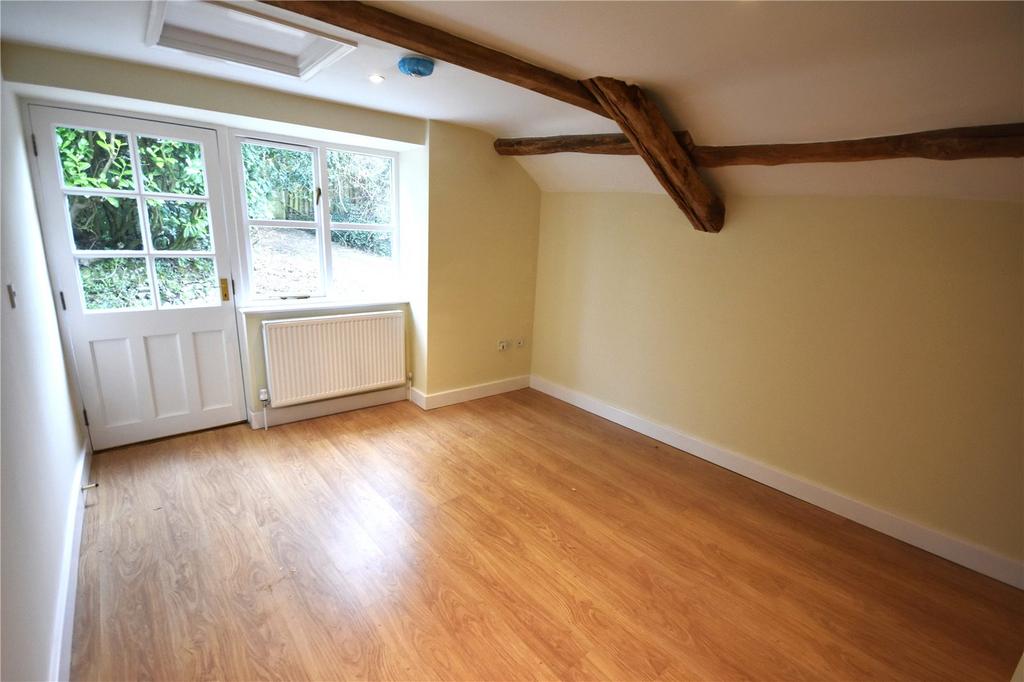 North Molton, South Molton, EX36 1 bed apartment to rent £685 pcm (£
