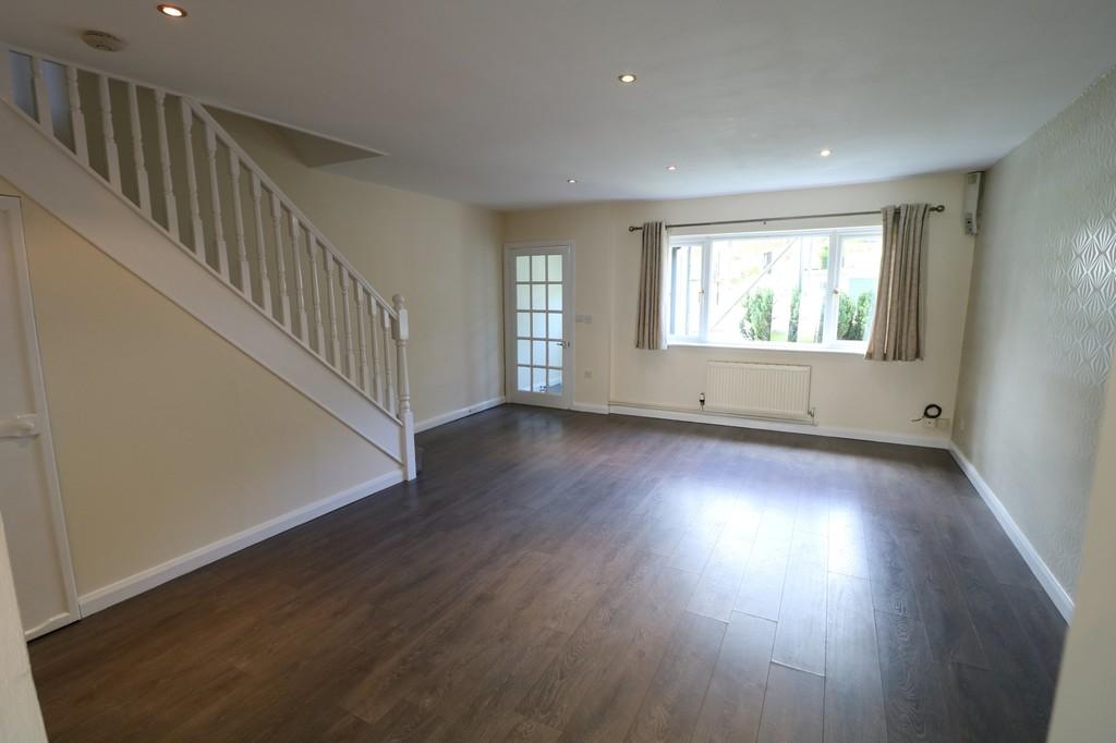 Markfield, Court Wood Lane 3 bed semidetached house to rent £1,600