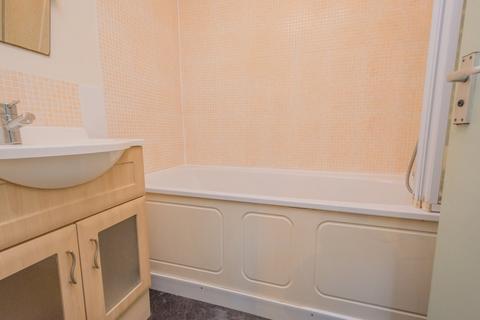 Studio to rent, Coromandel Heights - Lansdown
