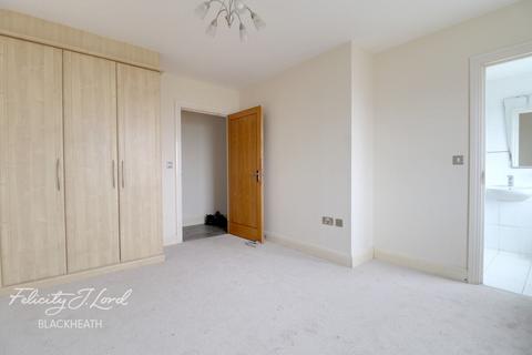 2 bedroom apartment to rent, Miles Close, London