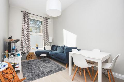 1 bedroom apartment to rent, Harrow Road, London W9