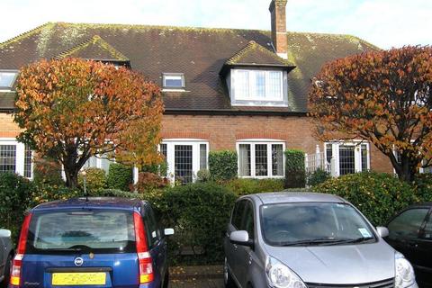 2 bedroom terraced house to rent, Penns Court, Horsham Road, Steyning, West Sussex, BN44 3BF