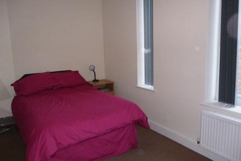 3 bedroom house to rent - Orfeur Street, Carlisle