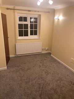 2 bedroom end of terrace house to rent, Hilltop, Derby