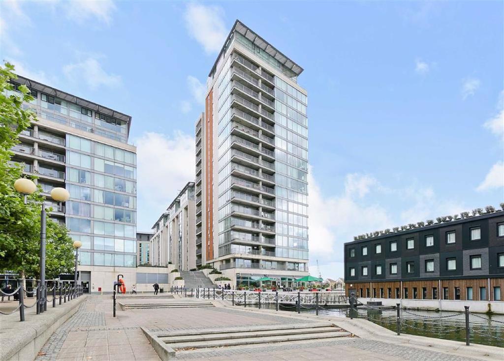 C Apartments Docklands Excel London 2 Bed Apartment To Rent Image 1 Of 9