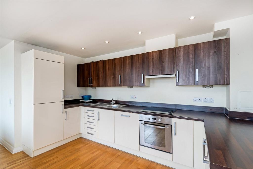 Apartment in London - View 3