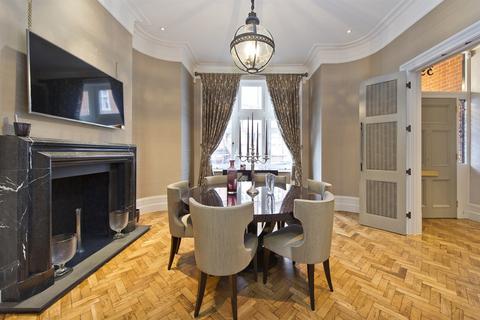 7 bedroom detached house to rent, Palace Court, London, W2