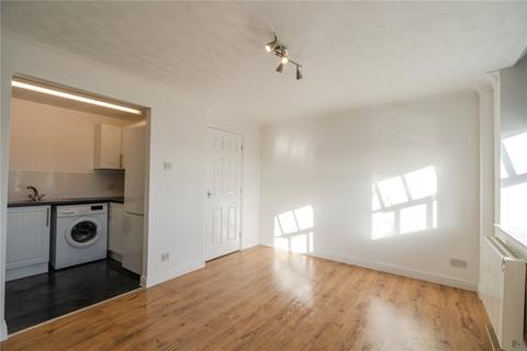 1 bedroom apartment to rent, Victoria Court, Victoria Street, Grimsby, N E Lincolnshire, DN31