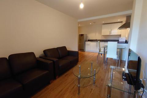 2 bedroom flat to rent, Calais House, Calais Hill, Leicester, LE1