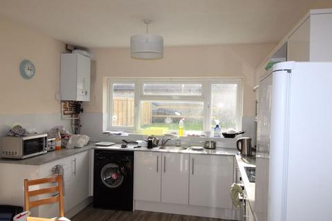 undefined, Spacious 5-Bed Student House Near Talbot Campus – Available Sept 2026!