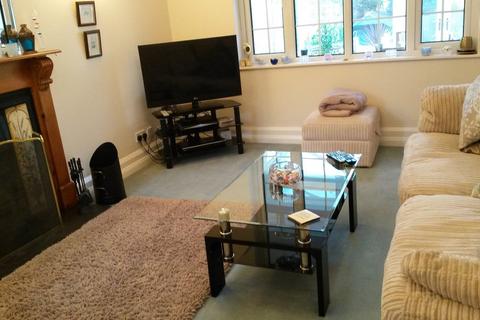 4 bedroom detached house to rent, POOLE, Dorset BH14