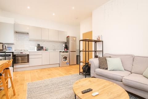1 bedroom flat to rent, Murray Street, Camden, NW1